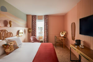 abrso-Hotel-intigo-bordeaux-chambre-rouge